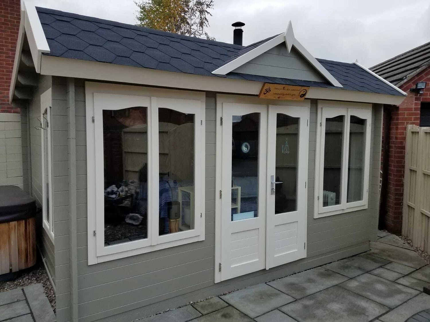 Mini Penthouse 4.2x3.2m Log Cabin